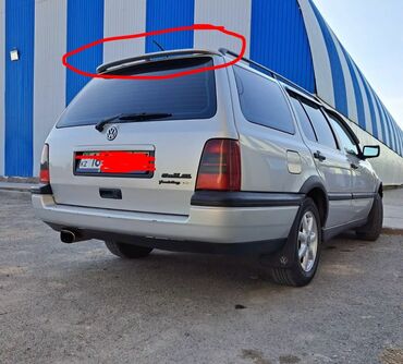 купить ткань для перетяжки салона авто: Ветровик на кабину Volkswagen, 1997 г., Б/у