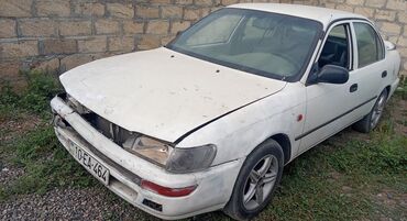 Saipa: Avtomobil: Toyota Corolla sedan (təxminən 1994 ki00⁰g‑cı illərin