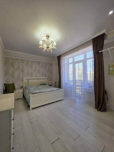 Продажа квартир: 2 комнаты, 81 м², Асанбай мкр Элитка, 4 этаж, Евроремонт — 4
