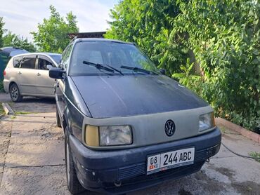 двигатель шаран: Volkswagen Passat: 1991 г., 1.8 л, Механика, Бензин, Универсал