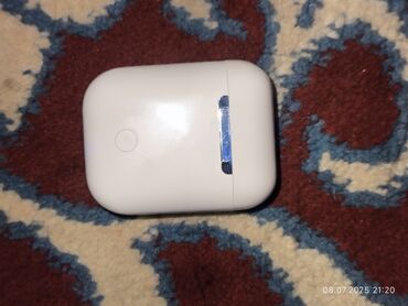 срочно сатам акча керек: Каптагычтар, Apple, Жаңы, Электр зымсыз (Bluetooth), Классикалык
