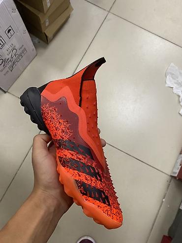 Спорт жана эс алуу: Футбольные бутсы/сороконожки Adidas Predator (TF) - Формат: без — 2