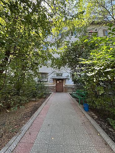 Продажа квартир: 2 комнаты, 42 м², Хрущевка, 1 этаж, Евроремонт at lalafo.kg — 3 Продажа квартир: 2 комнаты, 42 м², Хрущевка, 1 этаж, Евроремонт — 3