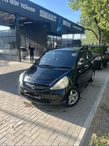 Honda: Honda Fit: 2004 г., 1.5 л, Вариатор, Бензин, Хэтчбэк