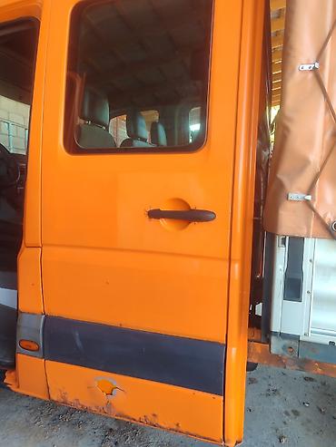 гузку: Жеңил жүк ташуучу унаа, Mercedes-Benz, Дубль, 3 т, Колдонулган — 10
