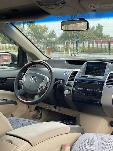 Toyota Prius: 2005 г., 1.5 л, Автомат, Гибрид, Хетчбек — 7