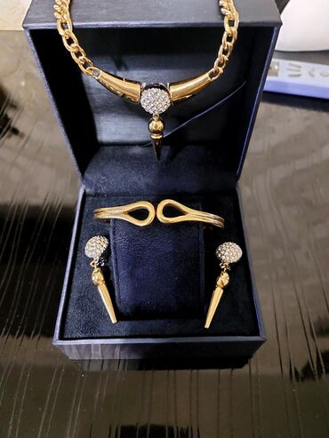 кожаные браслеты: Продаю красивую бижутерию от Joseph Ribkoff, покрытие золото, камни
