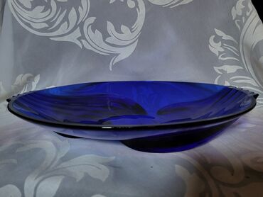 Ostalo posuđe: Kobaltno nov plav tanjir za na sto,90te.Luminarc Francuska. Nov — 16