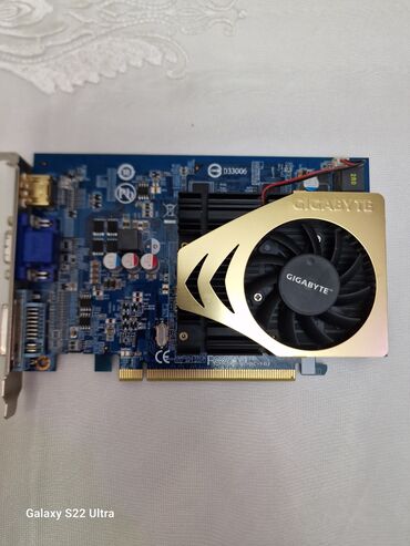 kreditle noutbuk: Videokart Gigabyte Radeon R5 220, < 4 GB, İşlənmiş