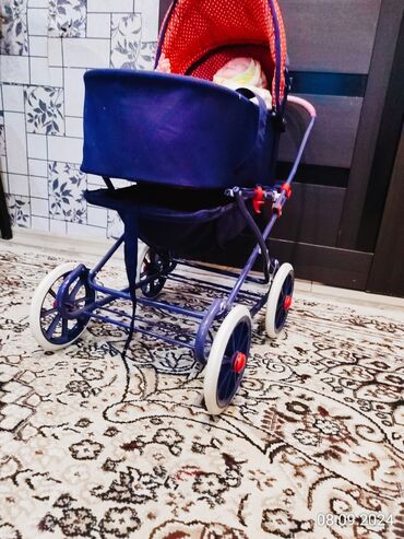 Игрушки: Продаётся игрушечная коляска три в одном Ссср в идеальном состоянии — 8