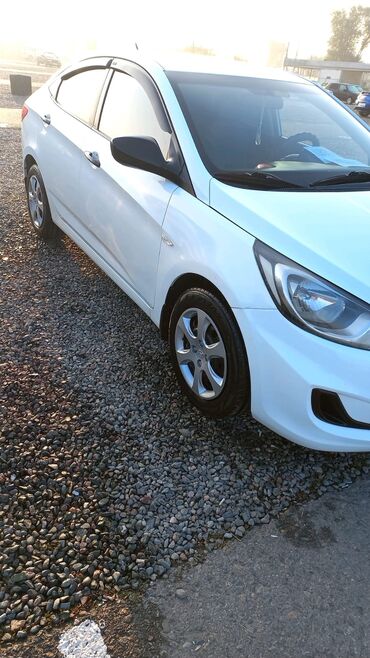 шевралет кобольт: Hyundai Accent: 2014 г., 1.4 л, Автомат, Бензин, Седан