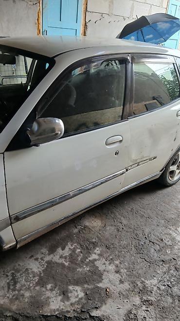машина bwm: Toyota DUET 1998г,правый руль продаётся на разбор — 4