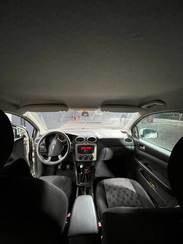 Ford: Ford Focus: 2006 г., 1.6 л, Механика, Бензин, Хэтчбэк