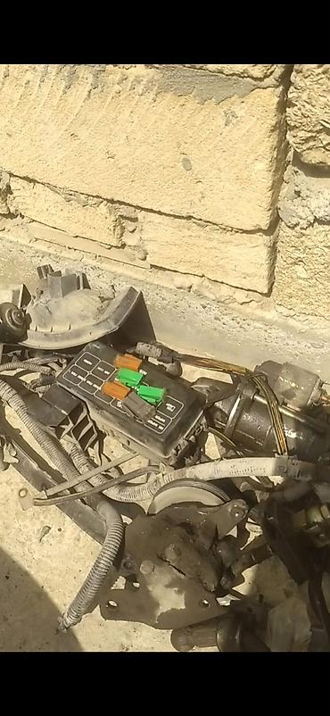 kompressor arenda: Nissan Bluebird 1997 ci il. 2 mator. Maşının hər bir hissəsi sökülüb — 6