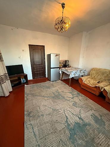 Продажа коттеджей и домов: 4 комнаты, 100 м², 12 соток, Бишкек, Собственник — 13