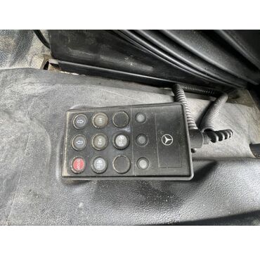 Грузовики: Грузовик, Mercedes-Benz, Стандарт, 5 т, Б/у — 7