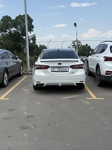 highlander 2012: Toyota Camry: 2022 г., 2.5 л, Гибрид — 5