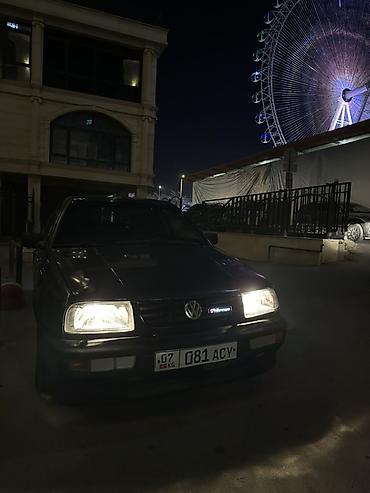 руль фольксваген: Volkswagen Vento: 1993 г., 1.8 л, Механика, Бензин, Седан — 3