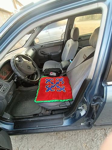 Honda: Honda Civic: 1997 г., 1.5 л, Автомат, Бензин, Седан — 10