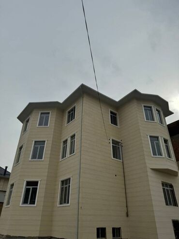 продаю дом в киргизии 1: 1 комната, 55 м², 3 этаж, ПСО (под самоотделку)