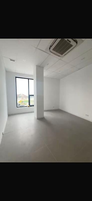 royal center: Бутик, 26 м², С ремонтом — 6