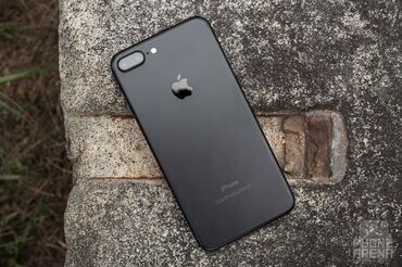 iphone 11 pro: IPhone 7 Plus, Колдонулган, 128 ГБ, Кара, Каптама, 97 %