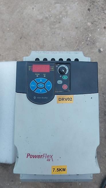 stablizator 5000: Allen-Bradley PowerFlex 4M frekans çeviricisi (VFD) - Model — 1