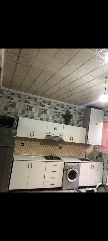 Quruducular: Mətbəx mebeli 230 azn qiymət sondu ölçi 3 metrdən böyükdü material