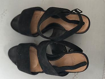 Босоножки, 38.5, Clarks, Б/у, цвет - Черный, Самовывоз, Платная доставка