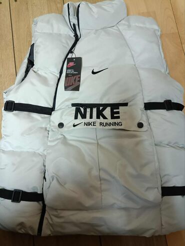 Prsluci: 🔥PRSLUCI – Trapstar | Hugo | North Face | Nike 🔥 👉 Cena: 5000 RSD ✅ — 10