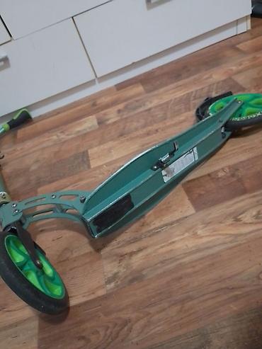 Trotineti, skejtbordovi i hoverbordovi: Trotinet je potouno ispravan, u odlicnom stanju je sa sitnim tragovima — 8