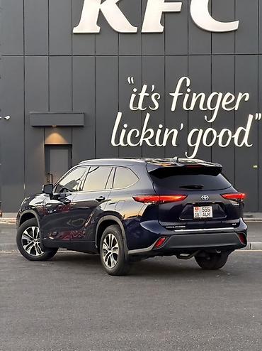 сиденья от мазды: Toyota Highlander: 2021 г., 2.5 л, Вариатор, Гибрид, Кроссовер — 2