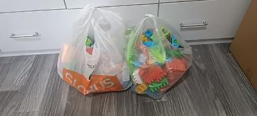 Другие игровые комплексы: Продаю два пакета полных крупных пластиковых строительных блоков для — 2