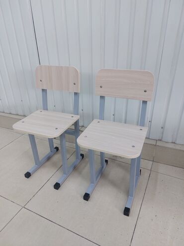 Парты: Школьная парта с двумя стульями. Размеры Д*Г*В 110см*50см*60см — 11