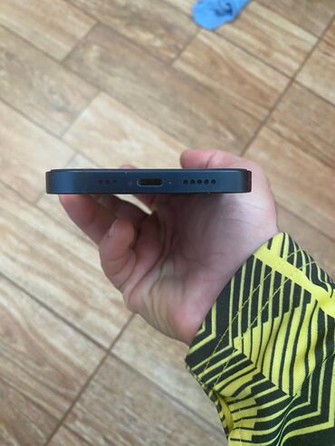 Apple iPhone: IPhone 13, 128 GB, Black Titanium, Face ID, Sənədlərlə — 5