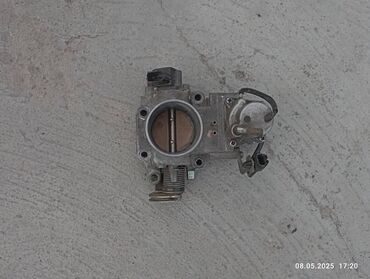 Дроссельные заслонки: Дроссельная заслонка Mazda 1992 г., Б/у, Оригинал, Япония