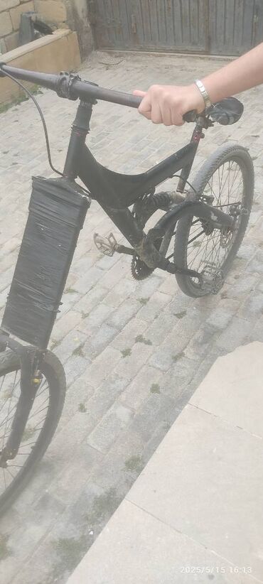 velosbetler: İşlənmiş Şəhər velosipedi 26"
