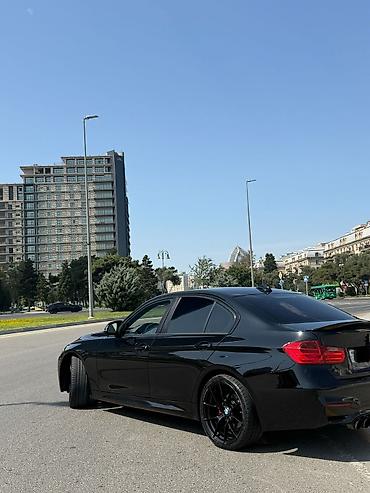 BMW: BMW 3 series: 2 l | 2013 il Sedan — 6