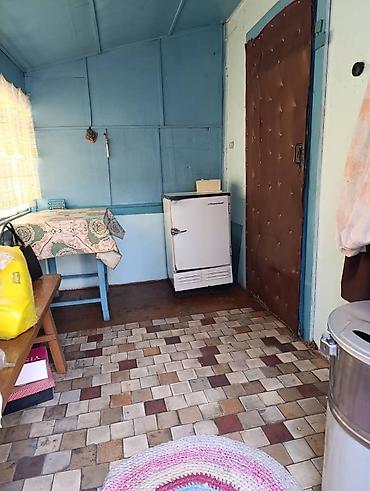 Продажа домов: Дом, 32 м², 3 комнаты, Старый ремонт — 7