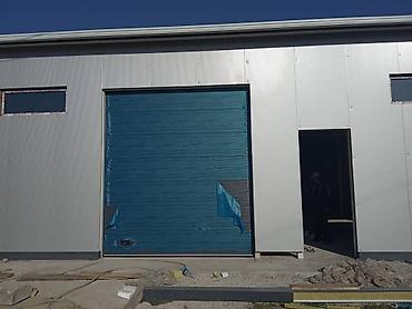 Секционные ворота: Автоматические, Alutech, Для магазина, Для холодильника, Для гаража, Бронированные, Оптом, Новый, Бесплатная установка — 4