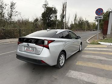 Toyota: Toyota Prius: 2021 г., 1.8 л, Автомат, Гибрид, Хэтчбэк — 4