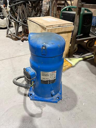 Строительный инвентарь: Компрессор Danfoss Commercial Compressors, модель SM100S4VC Основные — 2