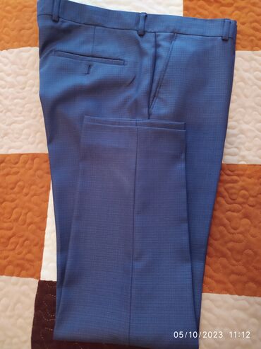 Kostyumlar: 1 defe toyda geyinilib ( beylik kostyum şalvarı olub ) 52 razmer Türk -da lalafo.az — 7 Kostyumlar: 1 defe toyda geyinilib ( beylik kostyum şalvarı olub ) 52 razmer Türk — 7