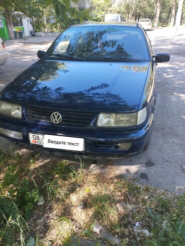 Volkswagen: Volkswagen Passat: 1995 г., 2 л, Механика, Газ, Седан