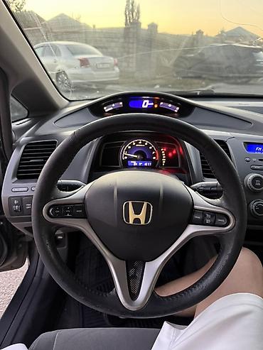 казах: Honda Civic: 2008 г., 1.8 л, Автомат, Бензин, Седан — 6
