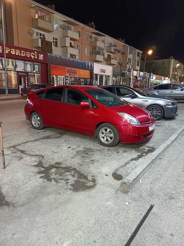 volkswagen polo 5: Toyota Prius: 1.5 l | 2007 il Hetçbek