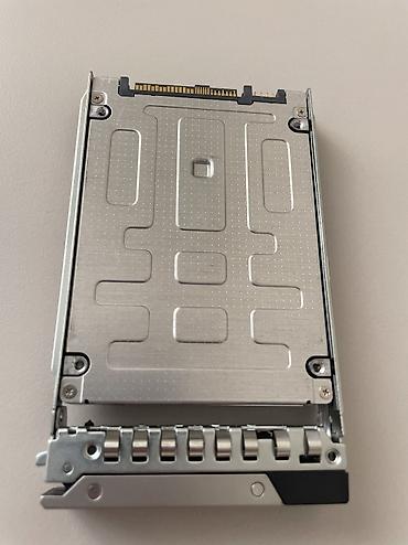 disk: Dell Enterprise SAS SSD 960GB 2.5" Server diski satılır. 2 ədəddir — 4