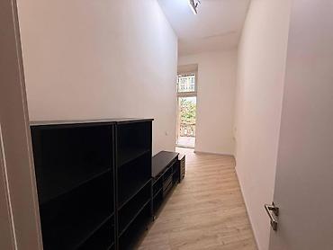 ofis ləvazimati: İcarəyə verilir 1 otaqlı ofis 50 m², Nəsimi r. 1 000 AZN/ay 1 otaqlı — 3