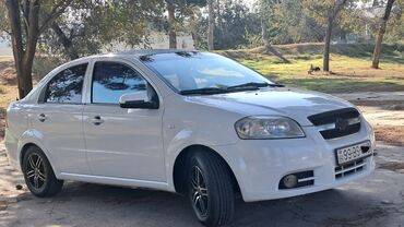 hazir lizinqde olan avtomobiller: Chevrolet Aveo: 1.2 l | 2011 il 219000 km Sedan