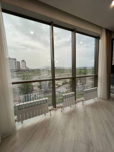 Продажа квартир: 2 комнаты, 77 м², Элитка, 3 этаж, Дизайнерский ремонт